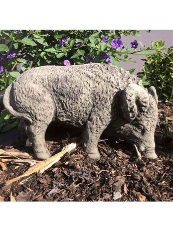 Figurka 352 Divoké prasátko Pašík beton 23 cm