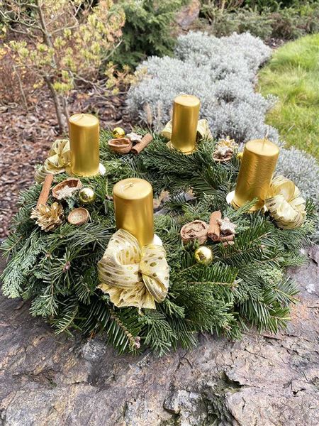 věnec adventní, 4 svíčky