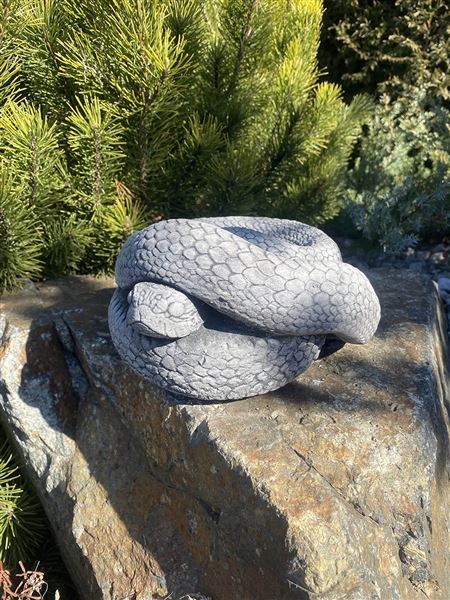 figurka 368 Had beton 12 cm